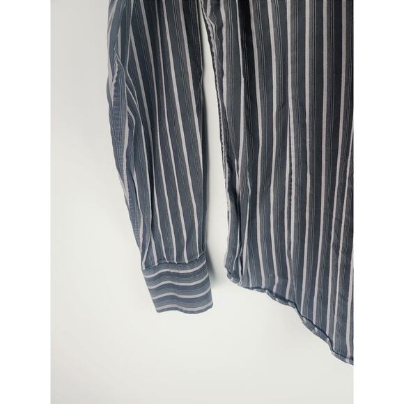 EXPRESS FITTED STRETCH STRIPED LONG SLEEVE SHIRT - LARGE - Picture 5 of 6